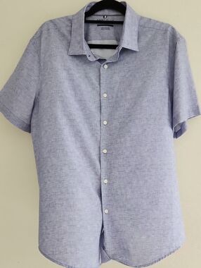 Perry Ellis Light Blue Short-Sleeve Button-Up Shirt